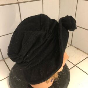 Black Knit Beanie with Pom-Pom